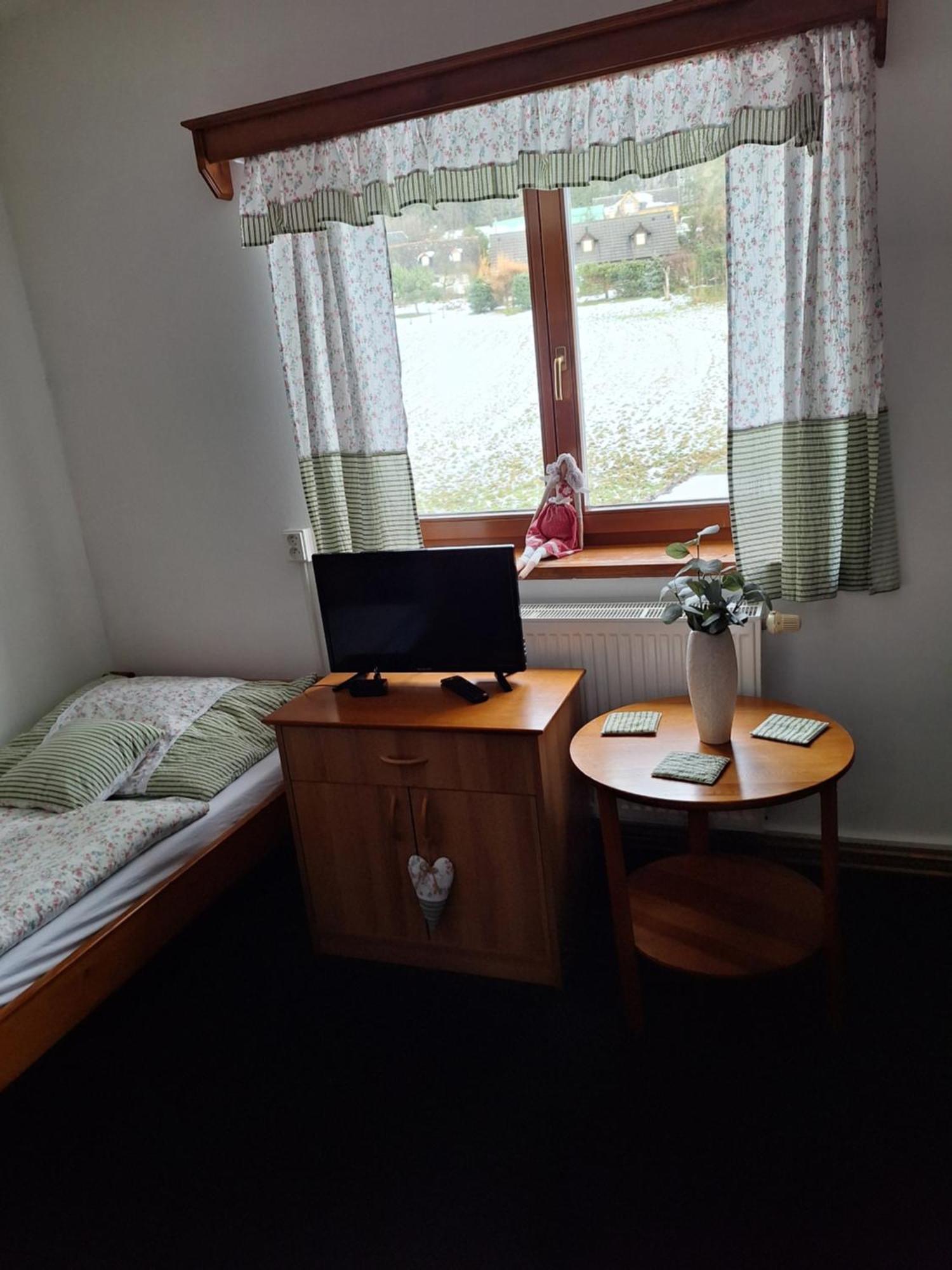 Penzion Pod Jestedem Hoření Paseky 외부 사진